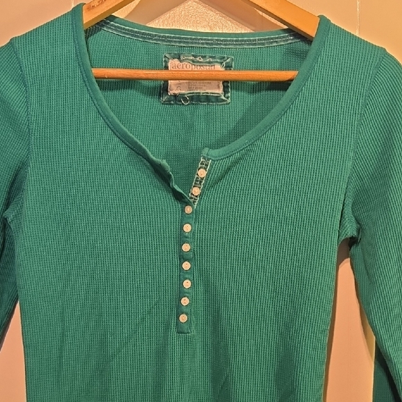 Aeropostale Green Long Sleeve Henley Tee - Picture 3 of 7
